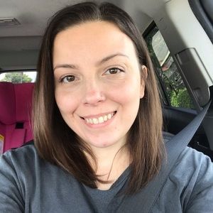 Meet your Posher, Dana